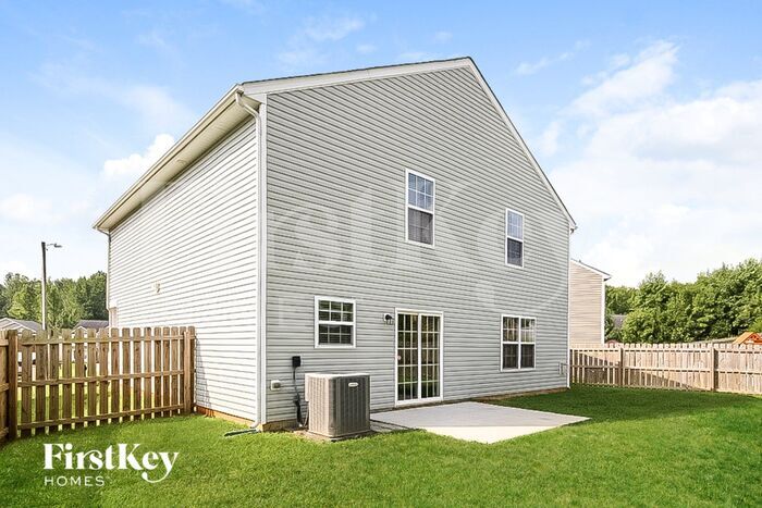 Building Photo - 5 Bay Willows Ct