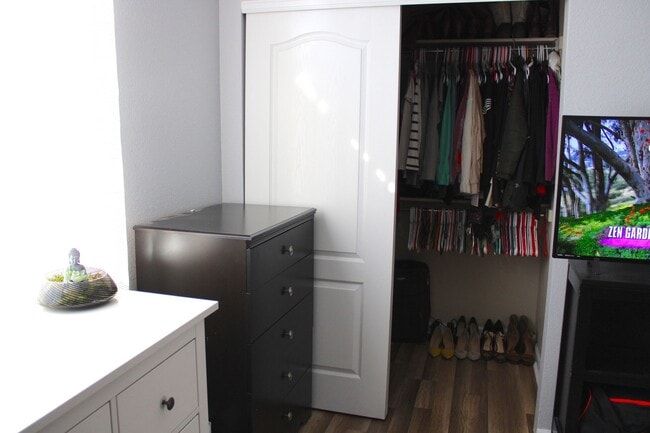 Building Photo - Beautiful 1 Bedroom Condo in Arvada.