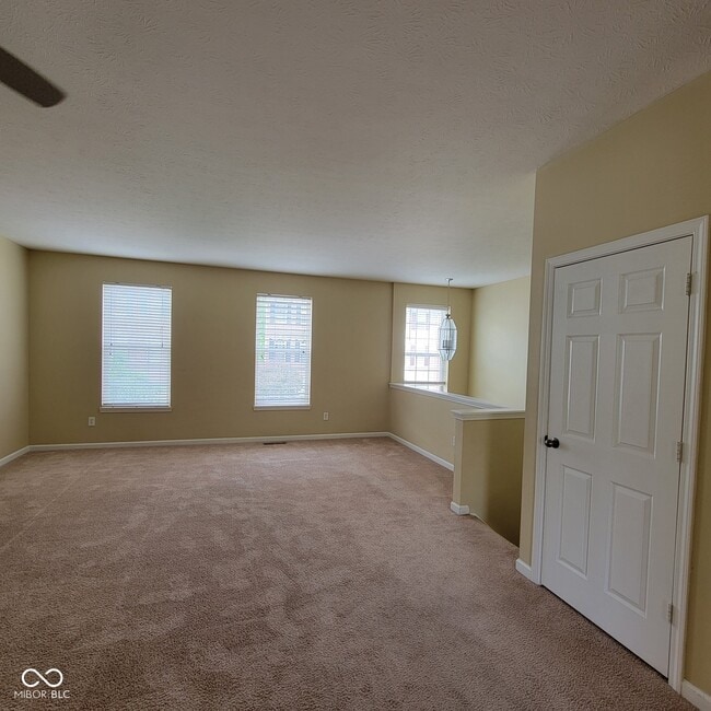 Building Photo - 9435 Tanhurst Dr