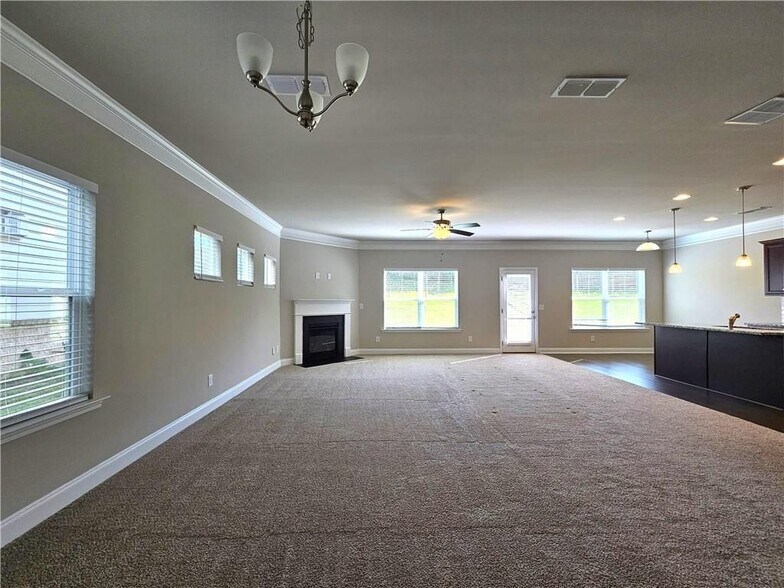 Building Photo - 1561 Winding Rdg Trl