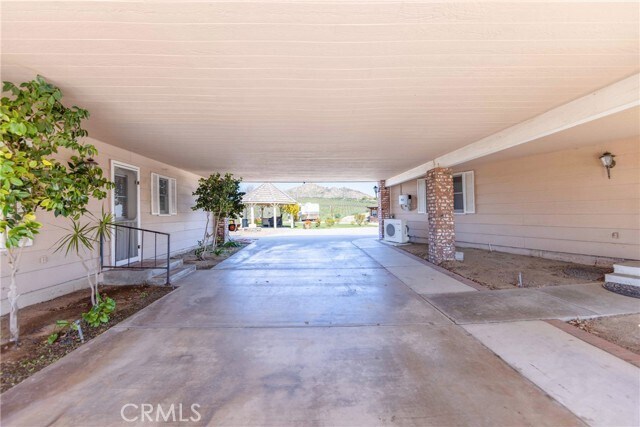 Building Photo - 38900 Ave Arriba