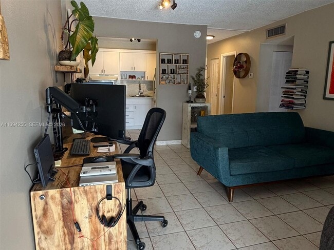 Building Photo - 3640 NW 9th St