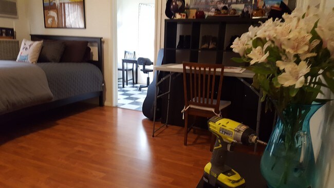 Building Photo - 6440 Orange St