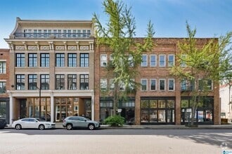 Building Photo - 2217 2nd Ave N