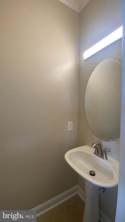 Building Photo - 580 Orchard Ridge Dr
