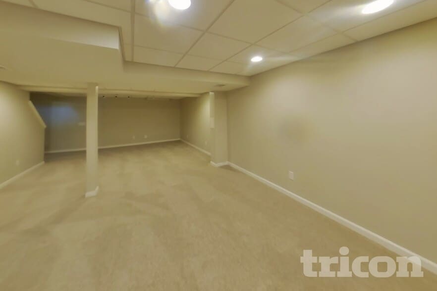 Building Photo - 1502 Rosewood Terrace Dr