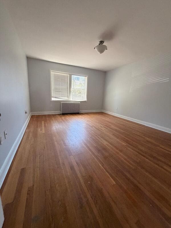 Building Photo - 1228 Raum St NE