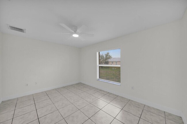 Building Photo - 2033 Andalusia Blvd