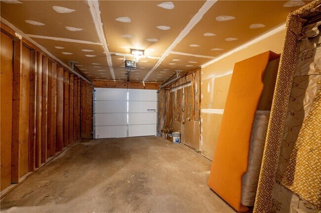 Building Photo - 3394 Wild Flower Cove