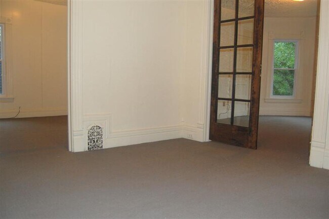 Building Photo - Energy Efficient 2 Bedroom One Block From ...