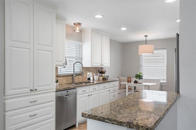 Building Photo - 10615 Larchfield Ln