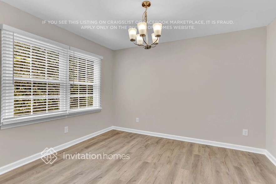 Building Photo - 2182 Ridgewood Ct