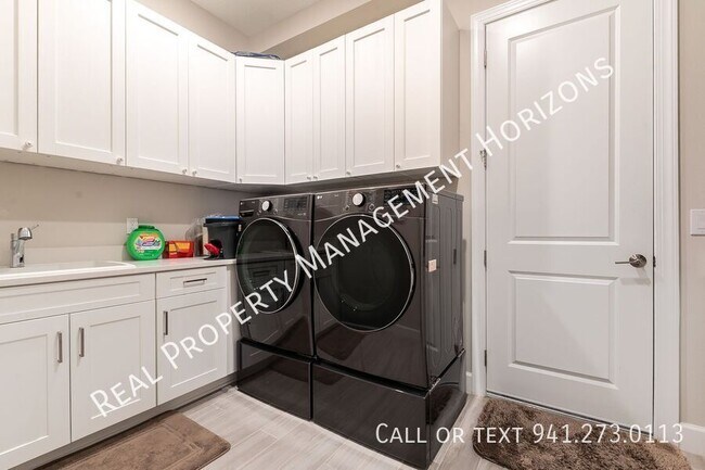 Building Photo - 5312 Caserta Ct