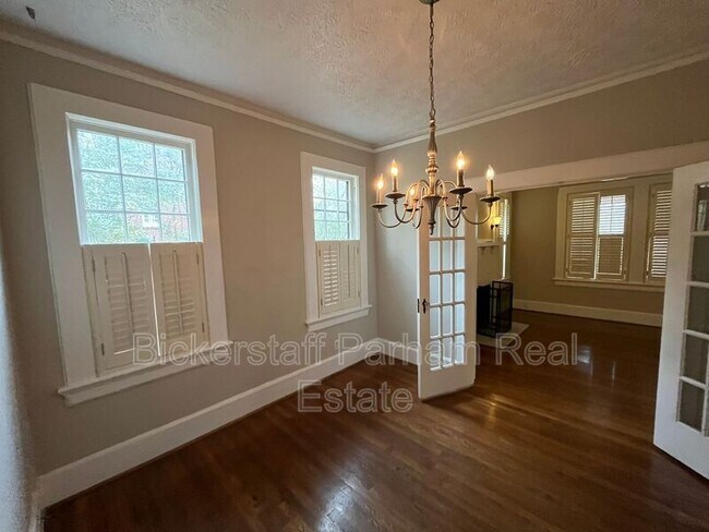 Building Photo - 1409 16th Ave