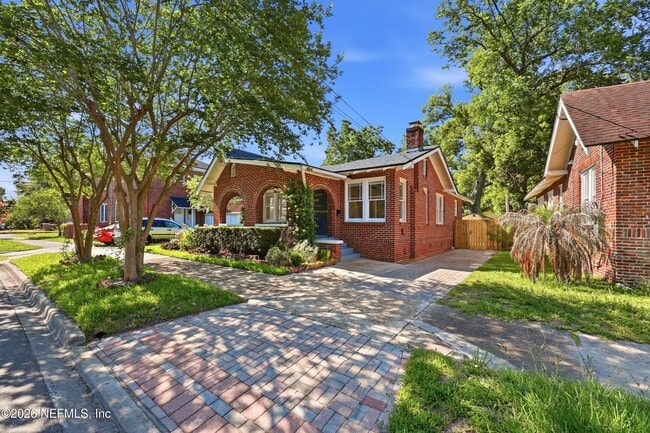 Building Photo - 2614 Dellwood Ave
