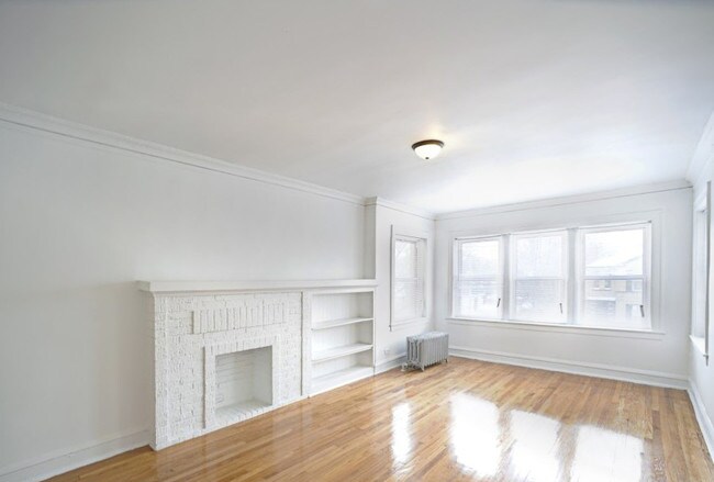 Building Photo - 7801 S Yates Blvd