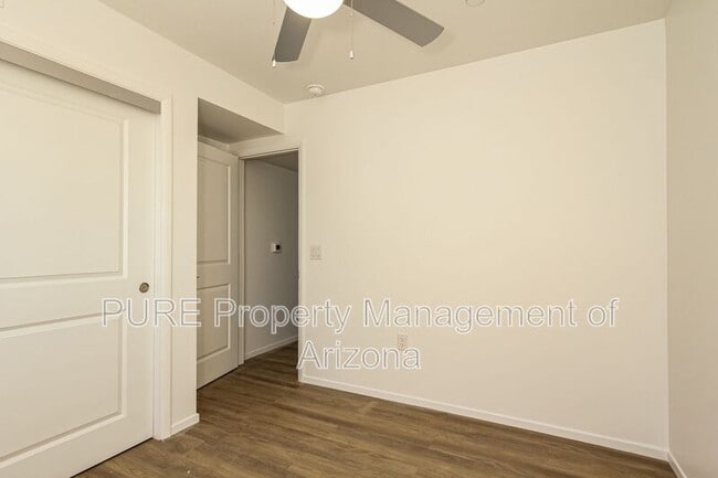 Building Photo - 6077 N 60th Ave