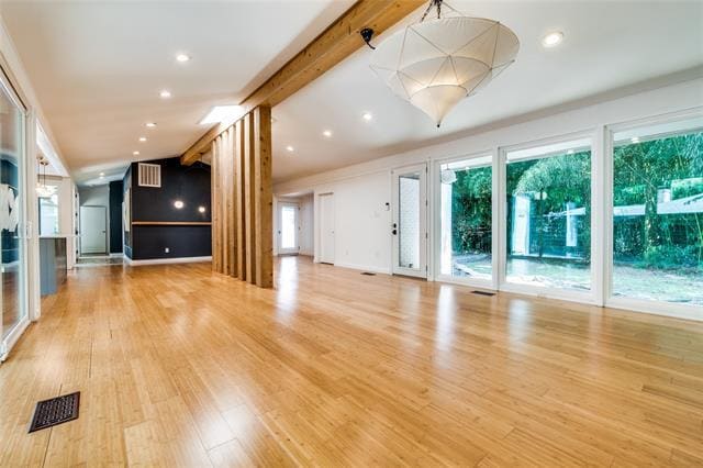 Building Photo - 1502 Oak Glen Trail