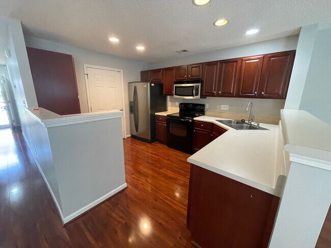 Building Photo - 5623 Fellowship Dr