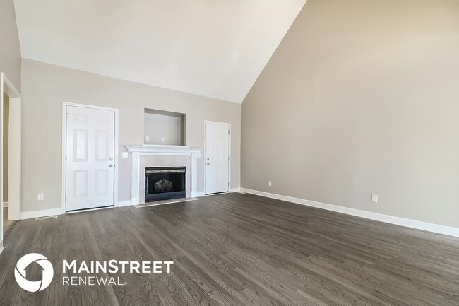 Building Photo - 140 Susan Dr