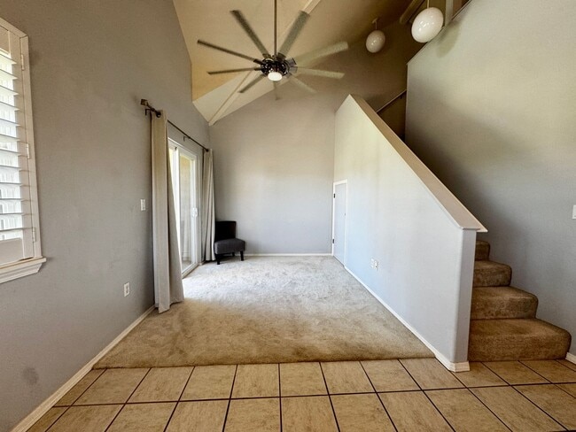 Building Photo - 2BR/2BA + Loft Condo at Villas at Kenolio – Vaulted Ceilings & Upgraded Interior