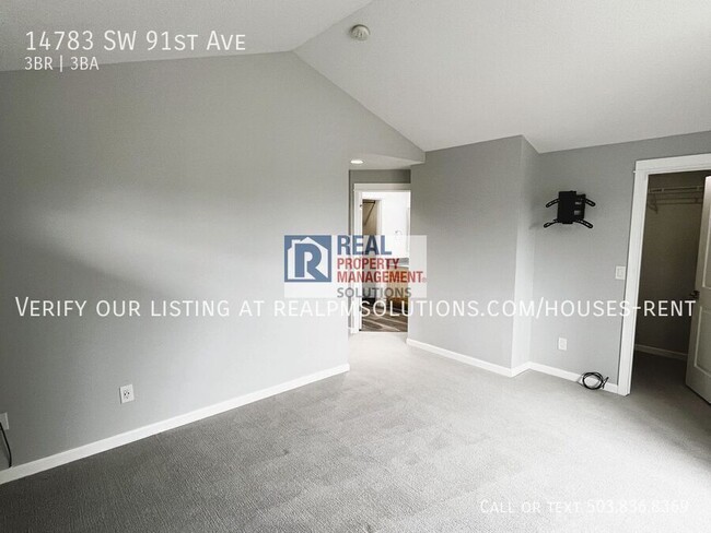 Building Photo - 14783 SW 91st Ave