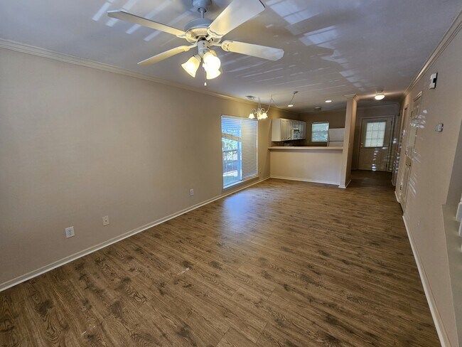 Building Photo - 15 Rimmon Trail