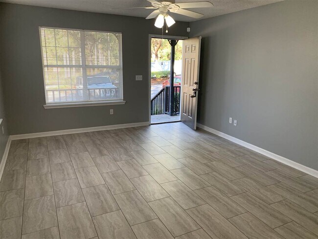 Building Photo - 2311 Garland Ct