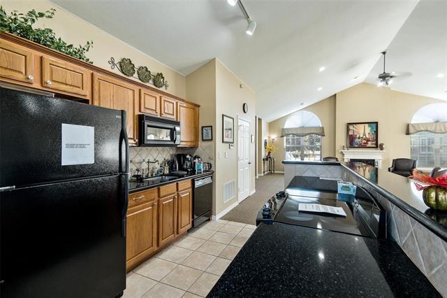 Building Photo - 2601 Marsh Ln