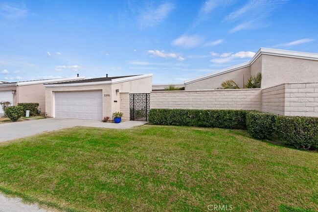 Building Photo - 30996 Carrara Rd