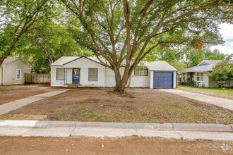 Building Photo - Fresh on the Market- 2 Bed, 1 Bath home i...