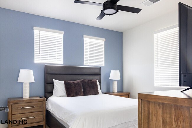 Building Photo - 255 N Camino Mercado