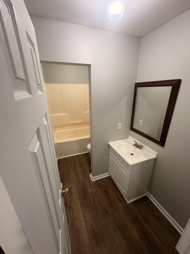 Building Photo - 37 Agappa Ln