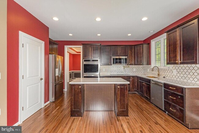 Building Photo - 2114 Jellico Ct