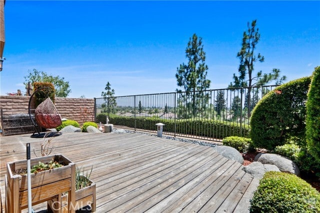 Building Photo - 2838 E Coalinga Dr