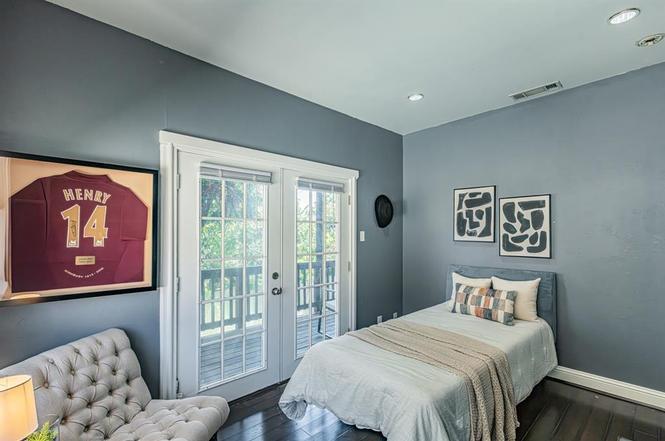 Building Photo - 5332 El Campo Ave