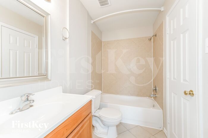 Building Photo - 1610 Quail Run