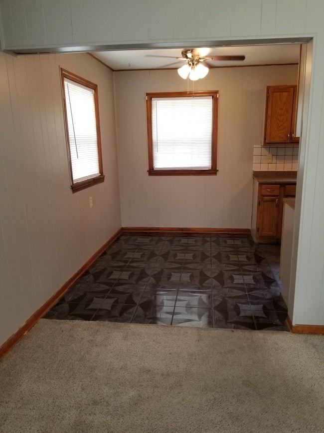 Building Photo - 2212 Ward St