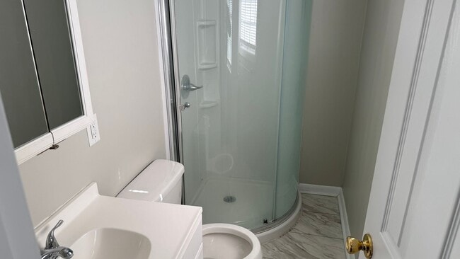 Building Photo - WINTER MOVE-IN SPECIAL: $500 OFF 1st MONTH'S RENT!**