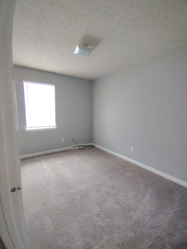 Building Photo - 16 Duiguid Dr