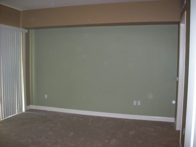 Building Photo - 50 E Serene Ave