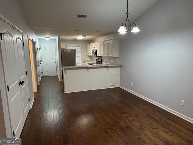 Building Photo - 187 Buckhaven Way