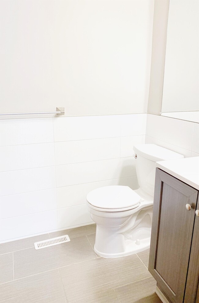 Building Photo - 1300 Landmark Trail S