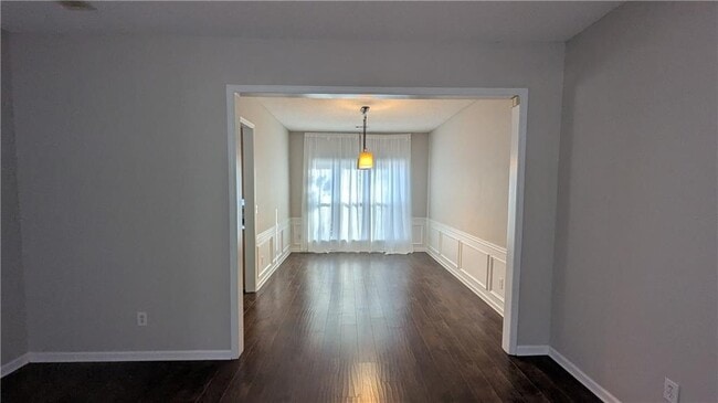 Building Photo - 2237 Traywick Chase