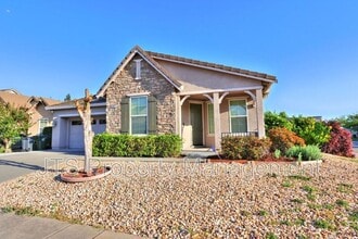 Building Photo - 5441 Mossy Stone Way