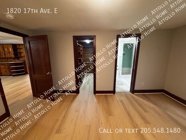 Building Photo - 1820 17th Ave E