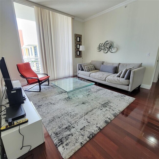 Building Photo - 2775 NE 187th St