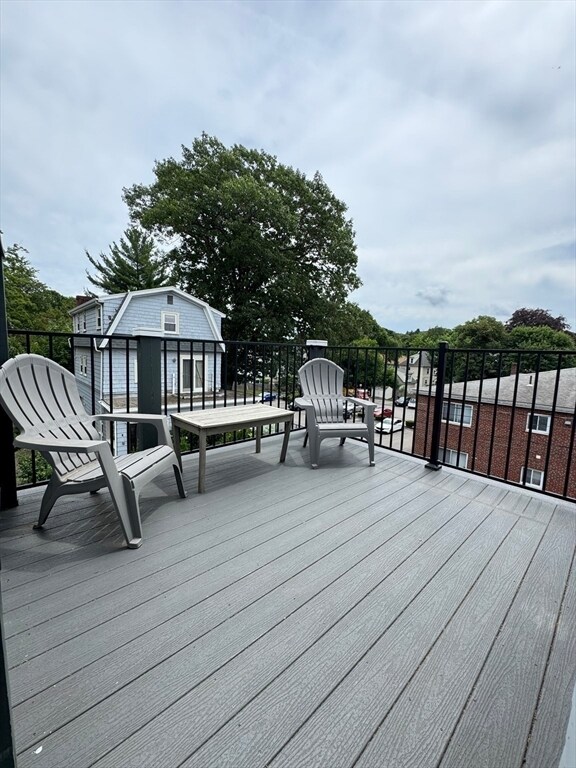 Building Photo - 34 Buswell Park