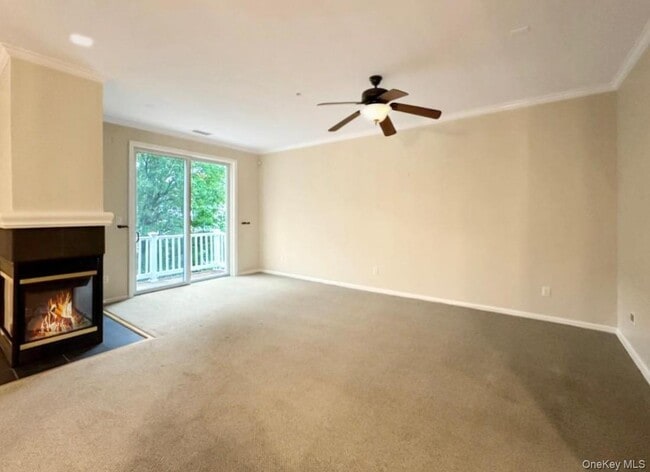 Building Photo - 2003 Half Moon Bay Dr