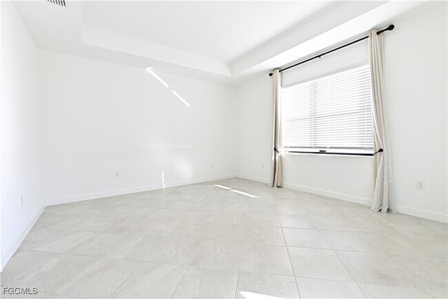 Building Photo - 11171 Canopy Loop